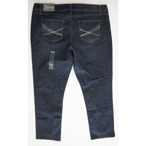 Natural Reflections Women Sz 16P Dark Wash Classic Straight Comfort Stretch Jean - Picture 2 of 7